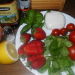 Jahodový šalát s mozzarelou